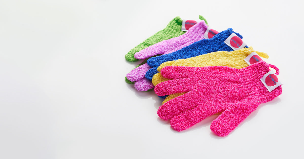 Exfoliating gloves