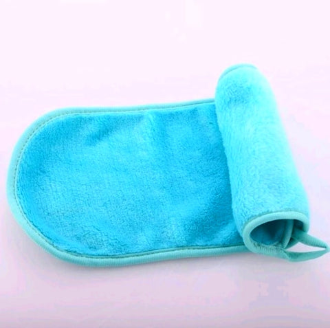 Big Microfiber Makeup Removing Towel – Aqua blue